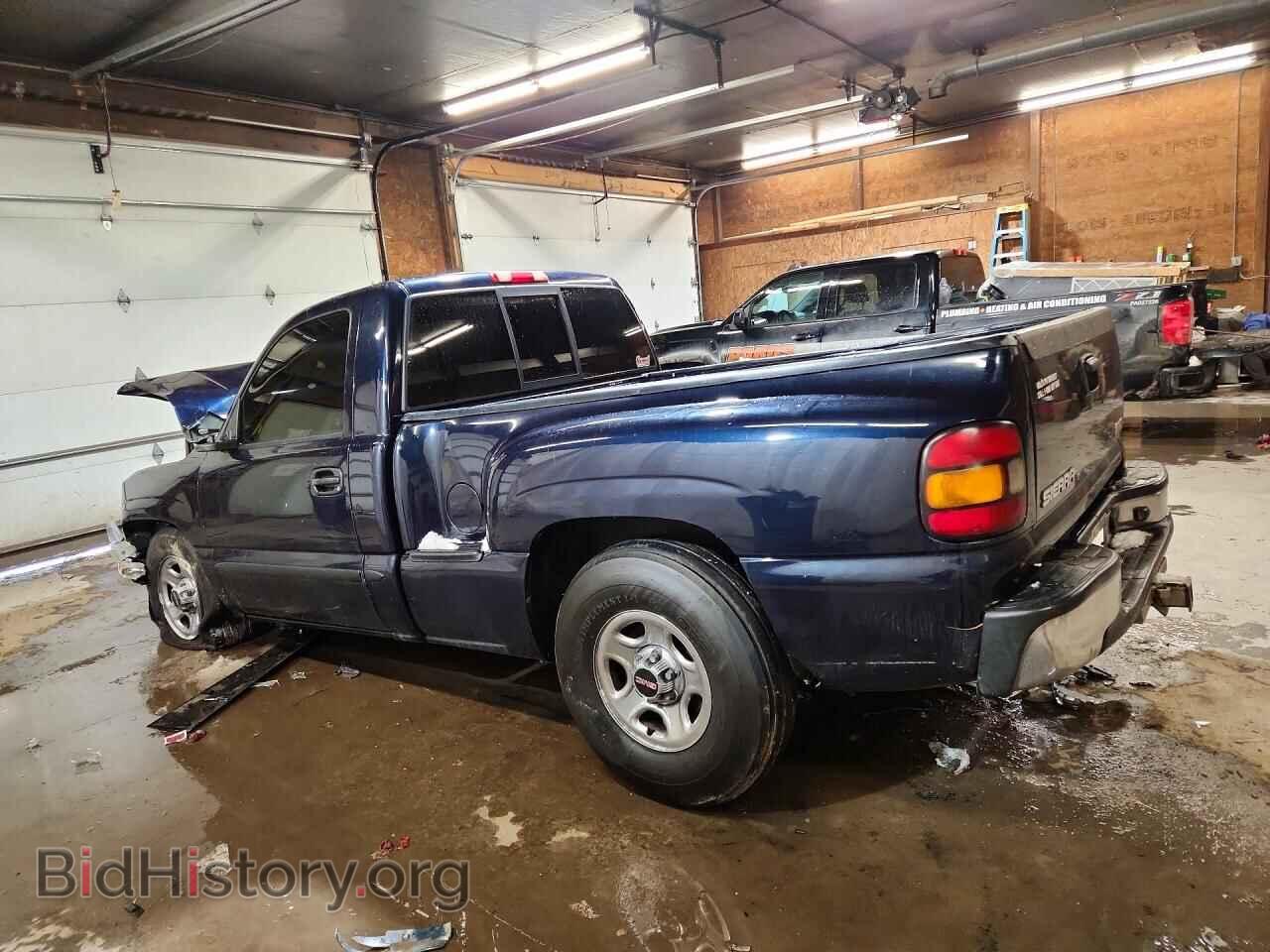 2005 GMC SIERRA - VIN: 1GTEC14V05Z178258 - Фото 2