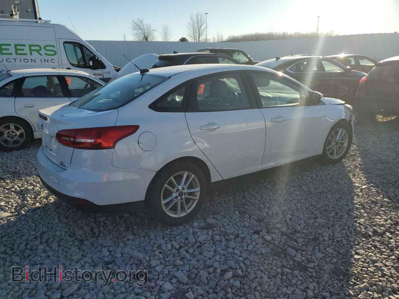 2016 FORD FOCUS - VIN: 1FADP3F2XGL386206 - Фото 3
