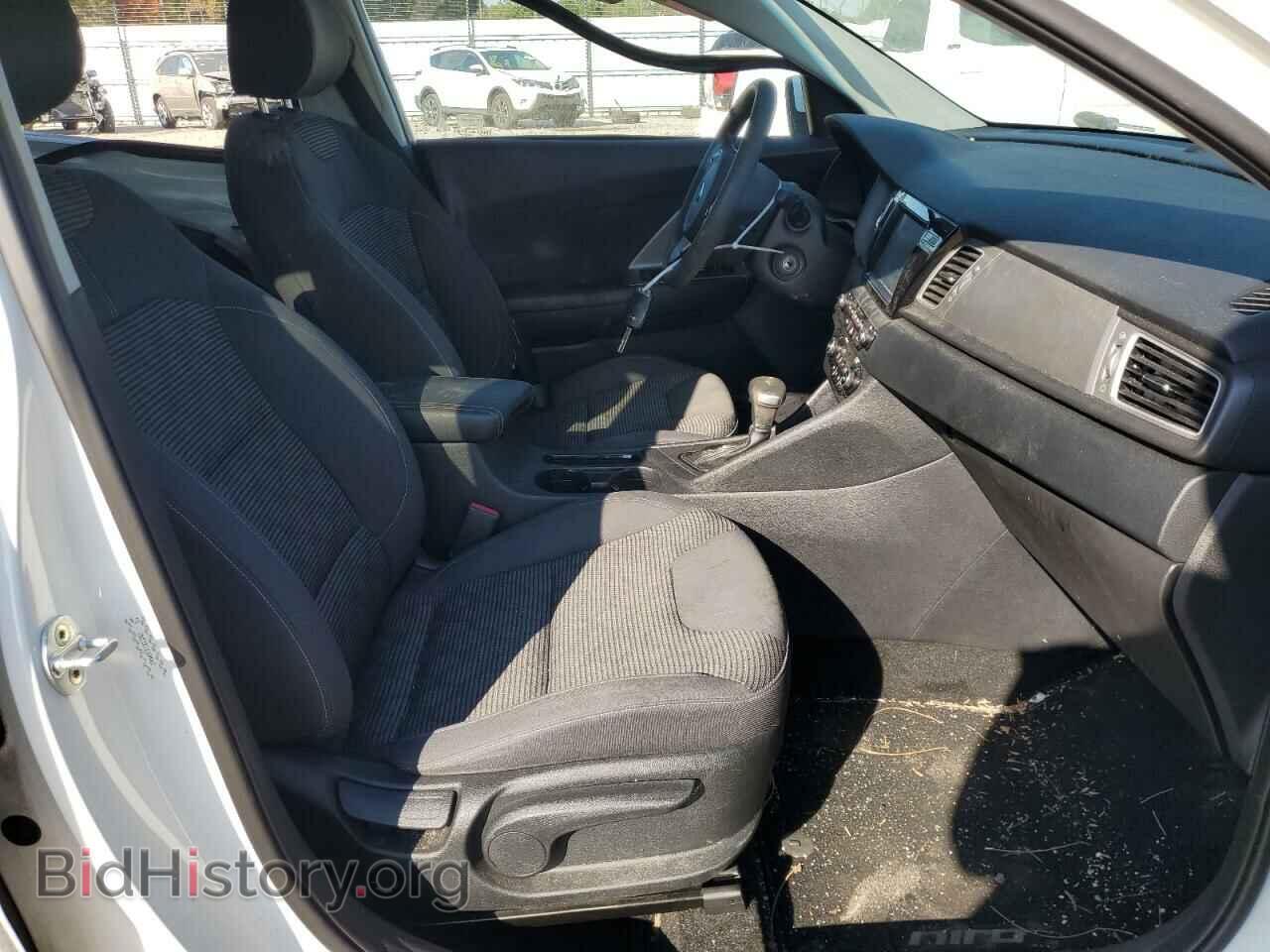 2017 KIA NIRO - VIN: KNDCB3LC5H5049420 - Фото 7