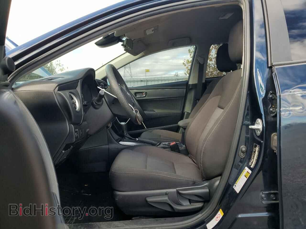 2017 TOYOTA COROLLA - VIN: 2T1BURHE3HC936438 - Фото 7