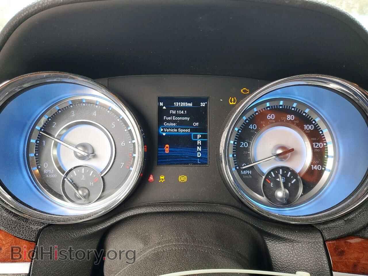 2014 CHRYSLER 300 - VIN: 2C3CCAAG7EH355437 - Фото 9