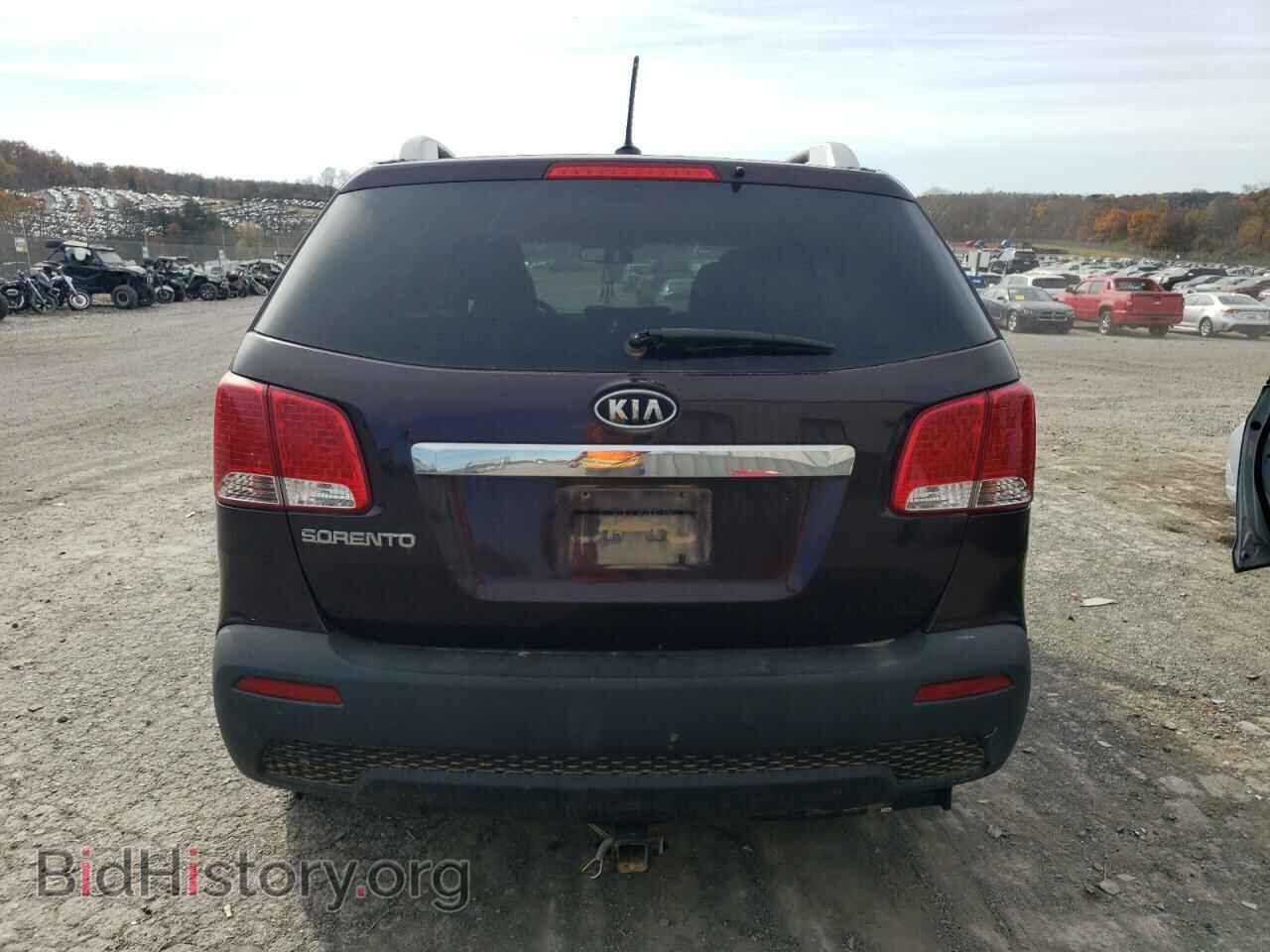 2011 KIA SORENTO - VIN: 5XYKTDA21BG109832 - Фото 6