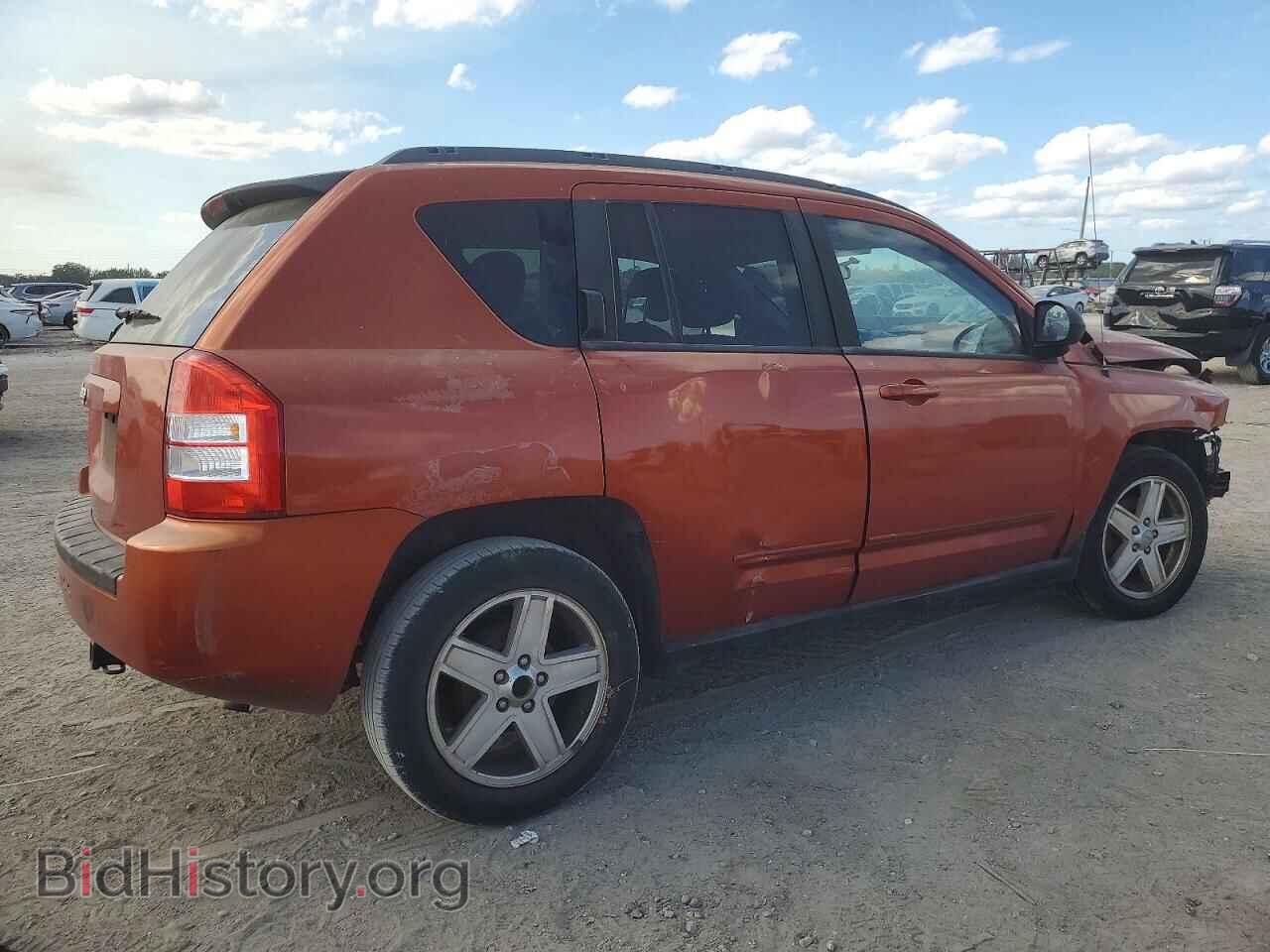 2010 JEEP COMPASS - VIN: 1J4NT4FB1AD612046 - Фото 3