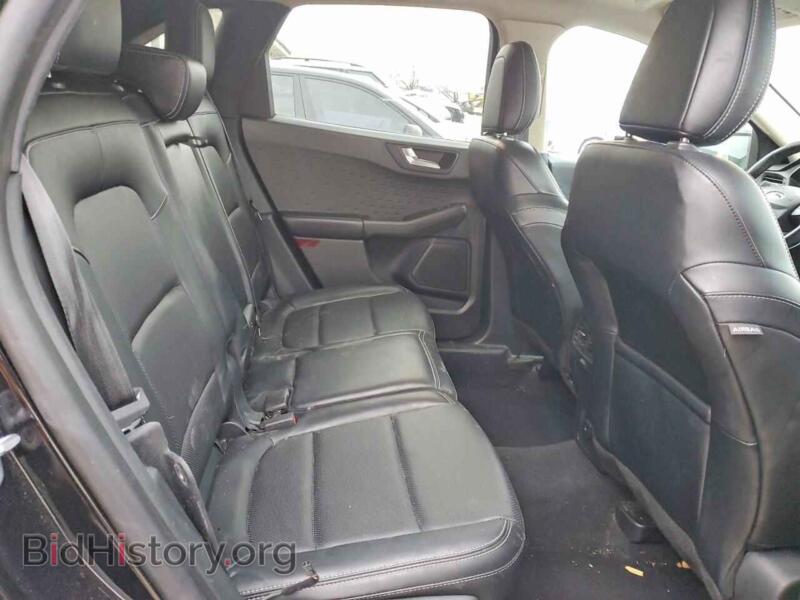 2020 Ford ESCAPE (VIN 1FMCU9H69LUA51228) — photo 11 of 14