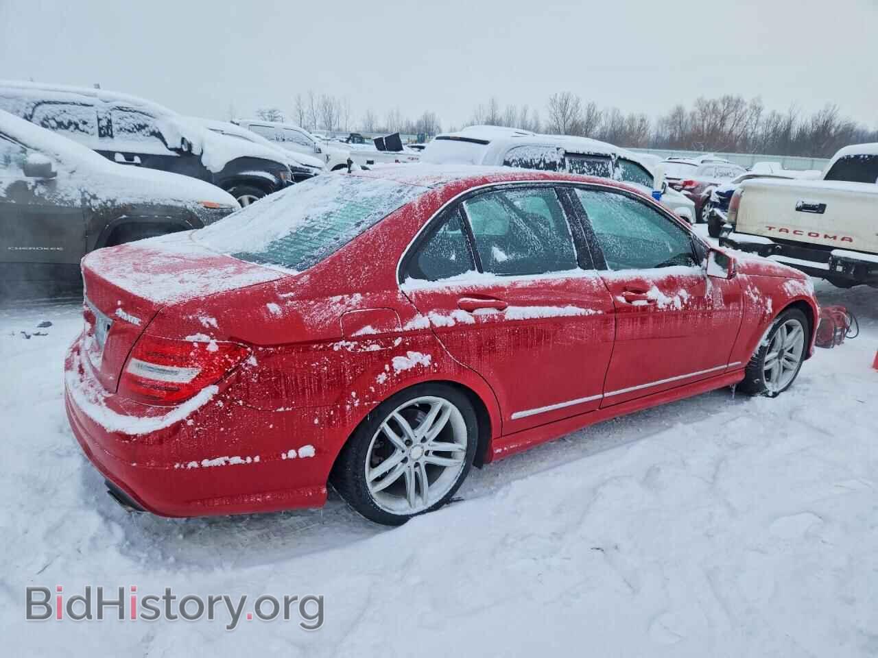 2012 MERCEDES-BENZ C-CLASS - VIN: WDDGF8BB2CF929687 - Фото 3