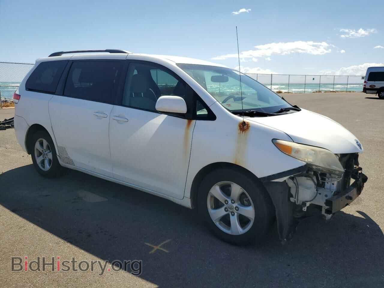 2011 TOYOTA All Models - VIN: 5TDKK3DC2BS060743 - Фото 4