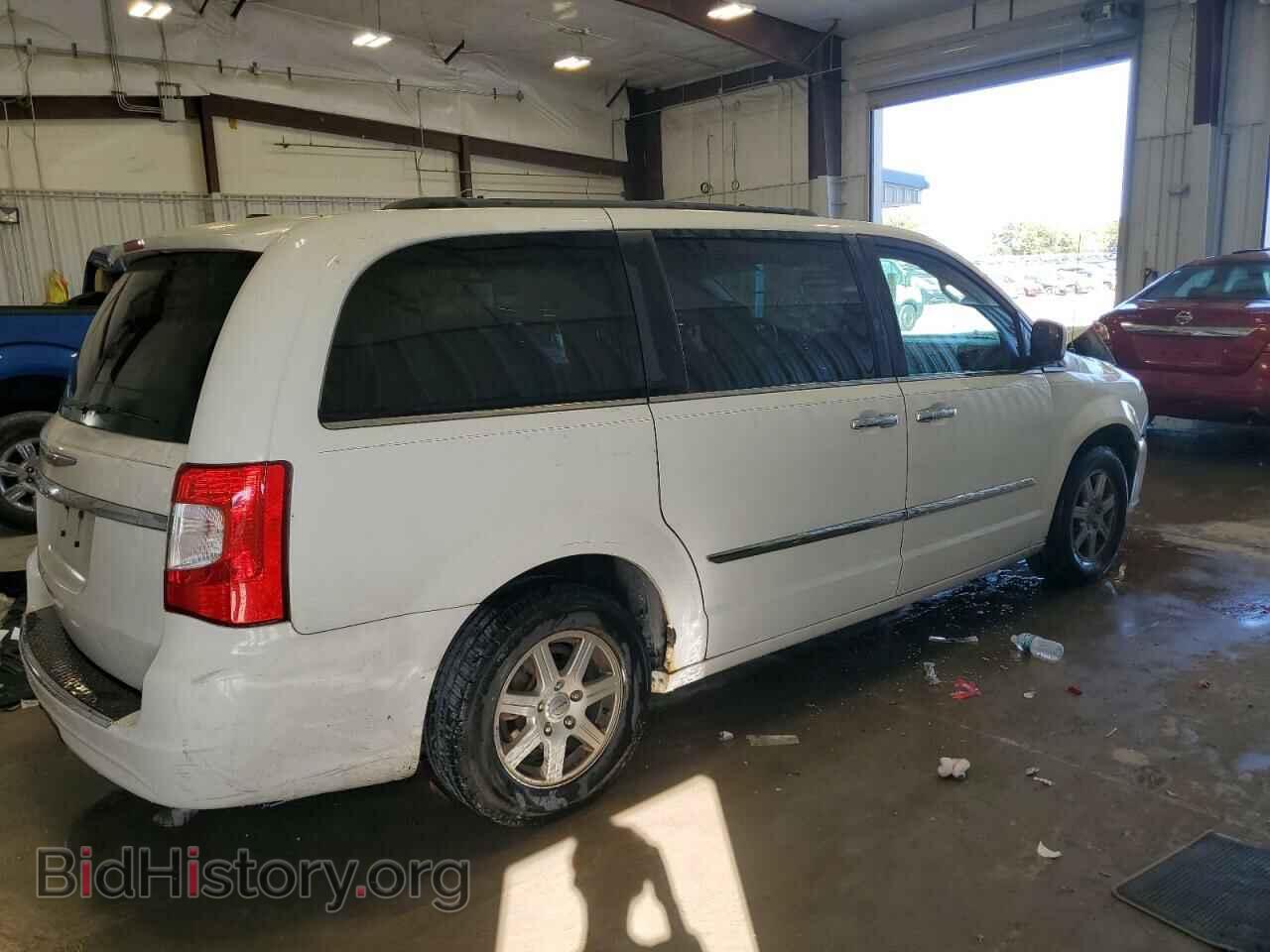 2011 CHRYSLER MINIVAN - VIN: 2A4RR5DG9BR800901 - Photo 3