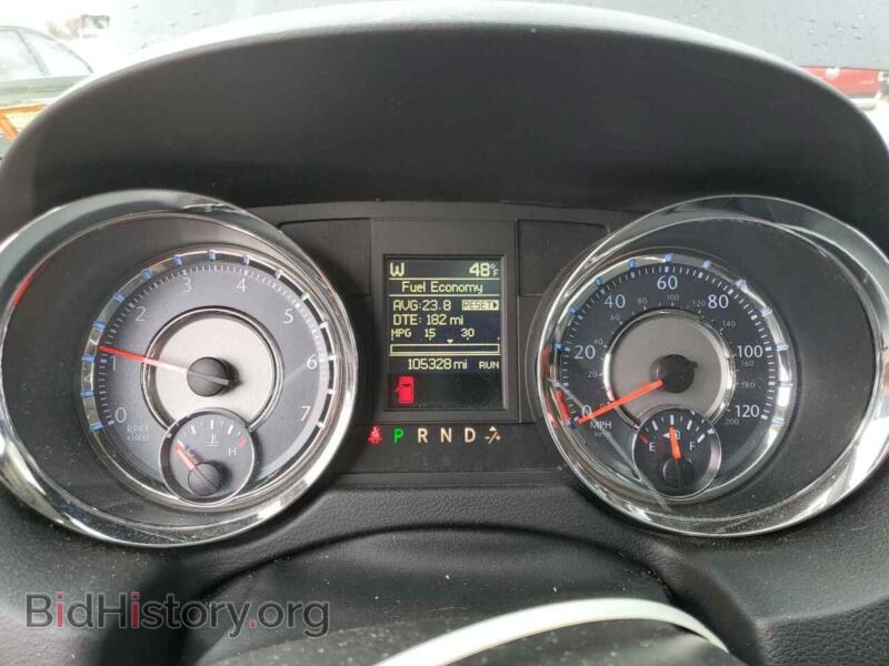 2016 Chrysler MINIVAN (VIN 2C4RC1CG3GR223307) — photo 9 of 14