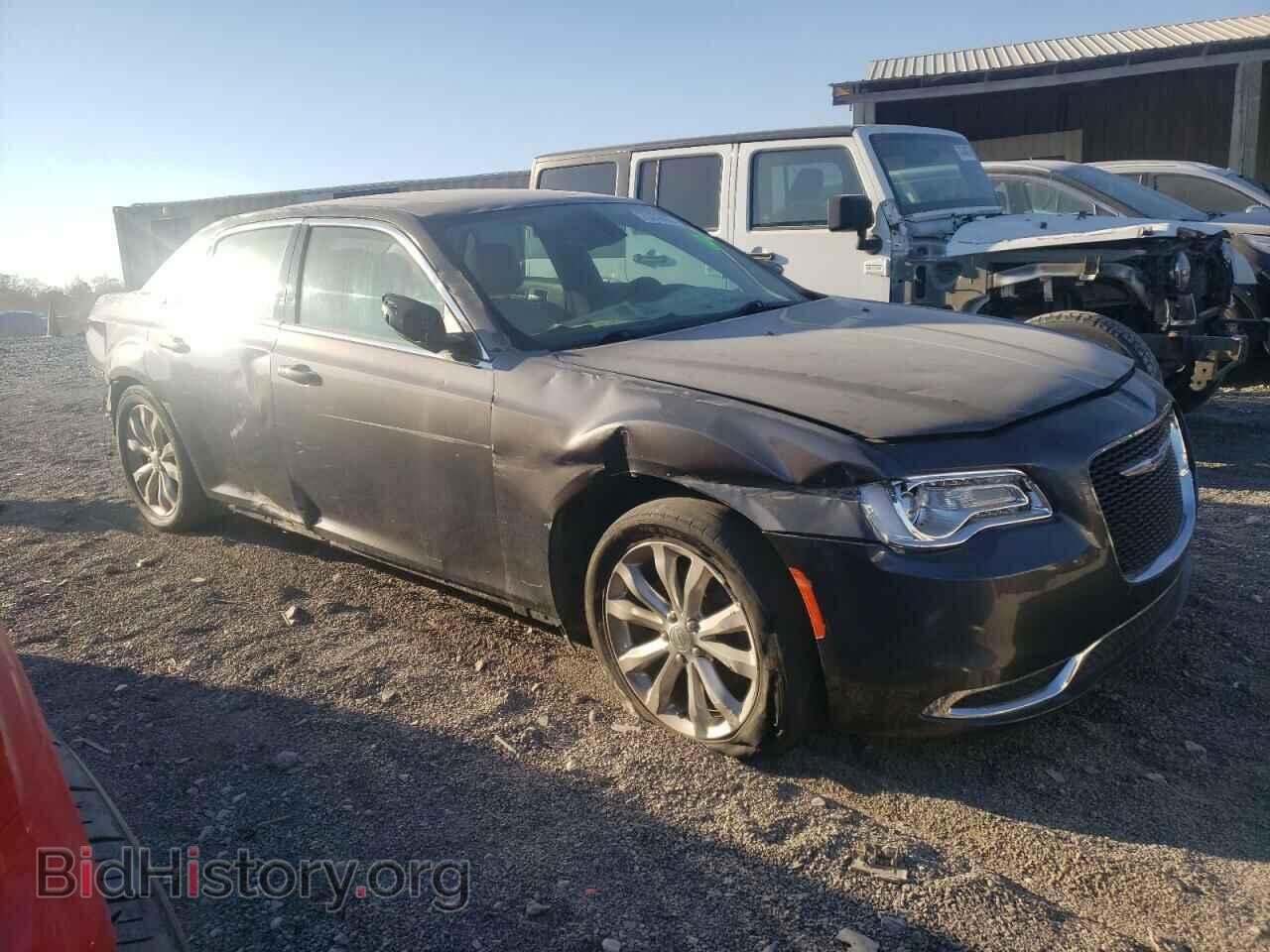2018 CHRYSLER 300 - VIN: 2C3CCARG7JH168701 - Фото 4