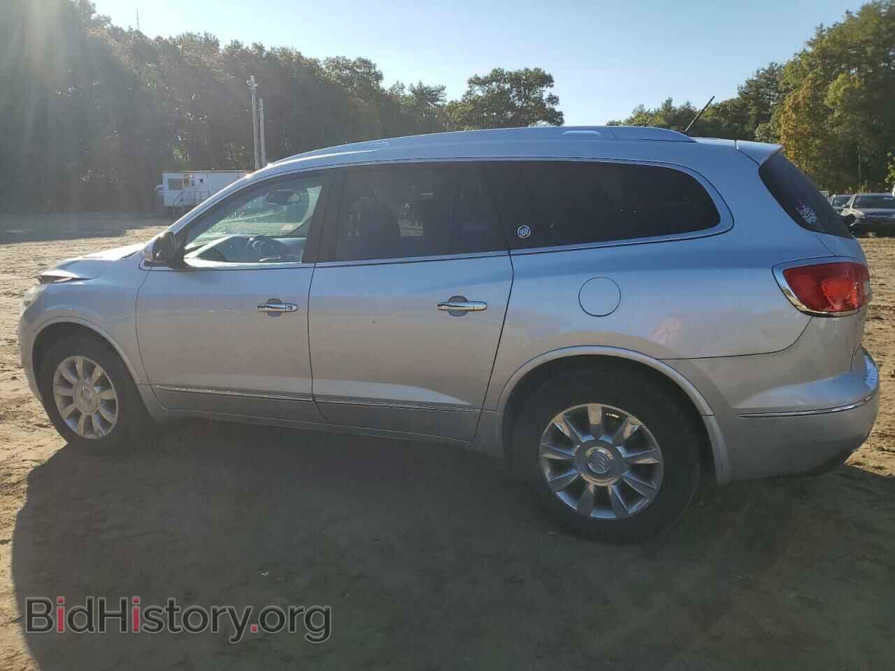 2015 BUICK ENCLAVE - VIN: 5GAKVBKD2FJ156826 - Photo 2
