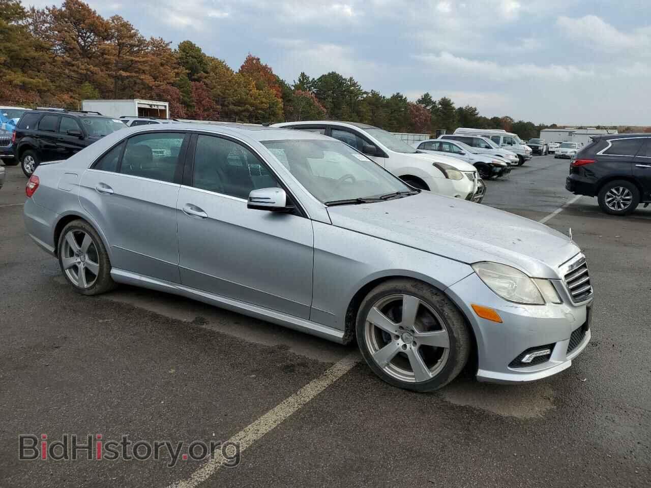 2011 MERCEDES-BENZ E-CLASS - VIN: WDDHF8HB7BA431718 - Фото 4