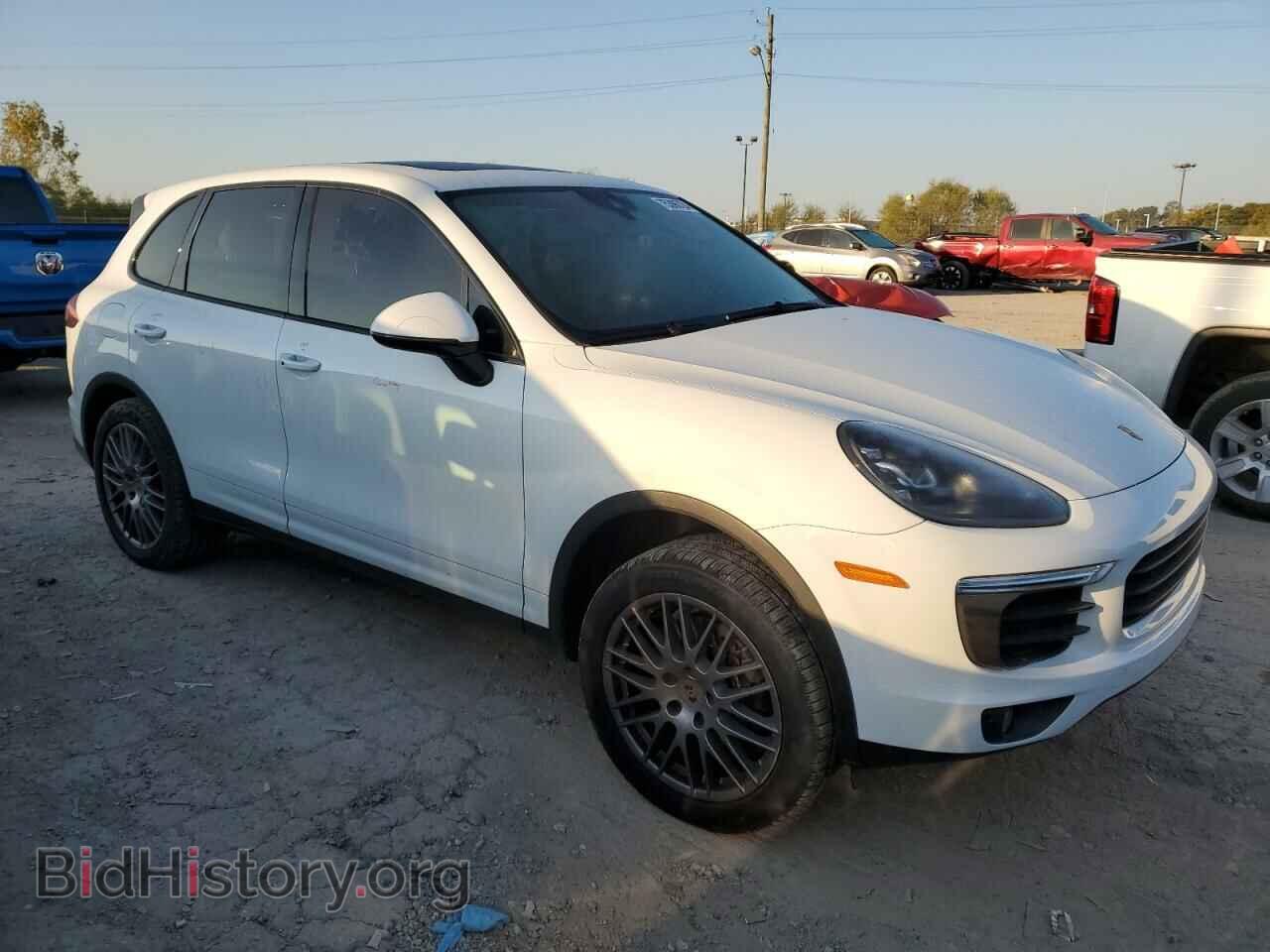 2016 PORSCHE CAYENNE - VIN: WP1AA2A29GLA04746 - Photo 4