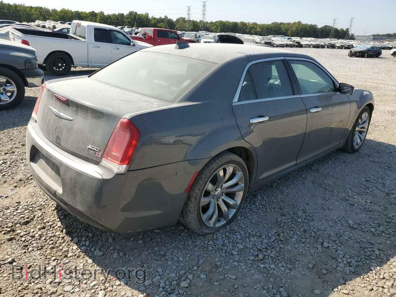 2018 CHRYSLER 300 - VIN: 2C3CCAEG8JH127144 - Фото 3