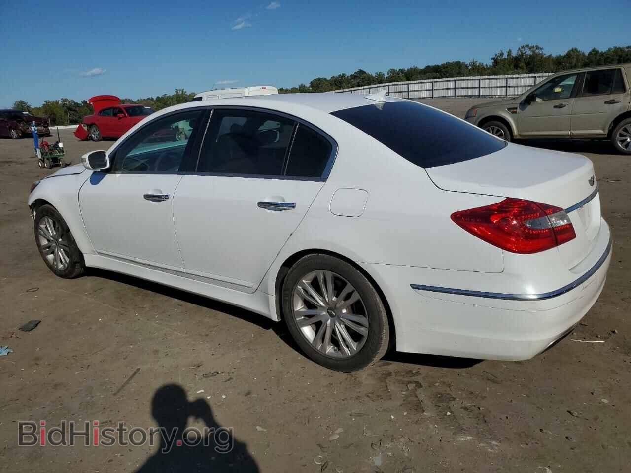 2014 HYUNDAI GENESIS - VIN: KMHGC4DD6EU264734 - Фото 2