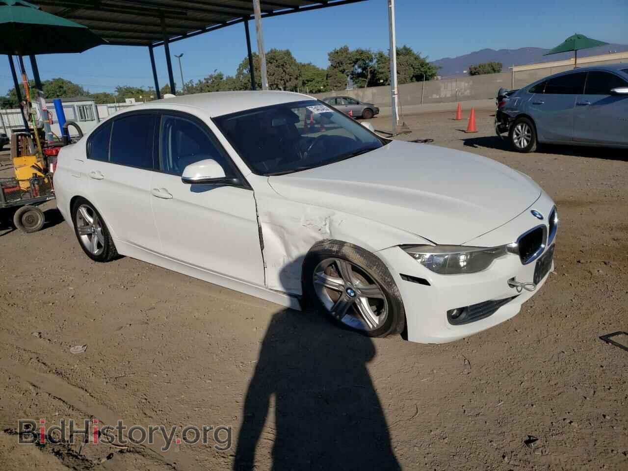 2014 BMW 3 SERIES - VIN: WBA3B1C50EPV79247 - Фото 4