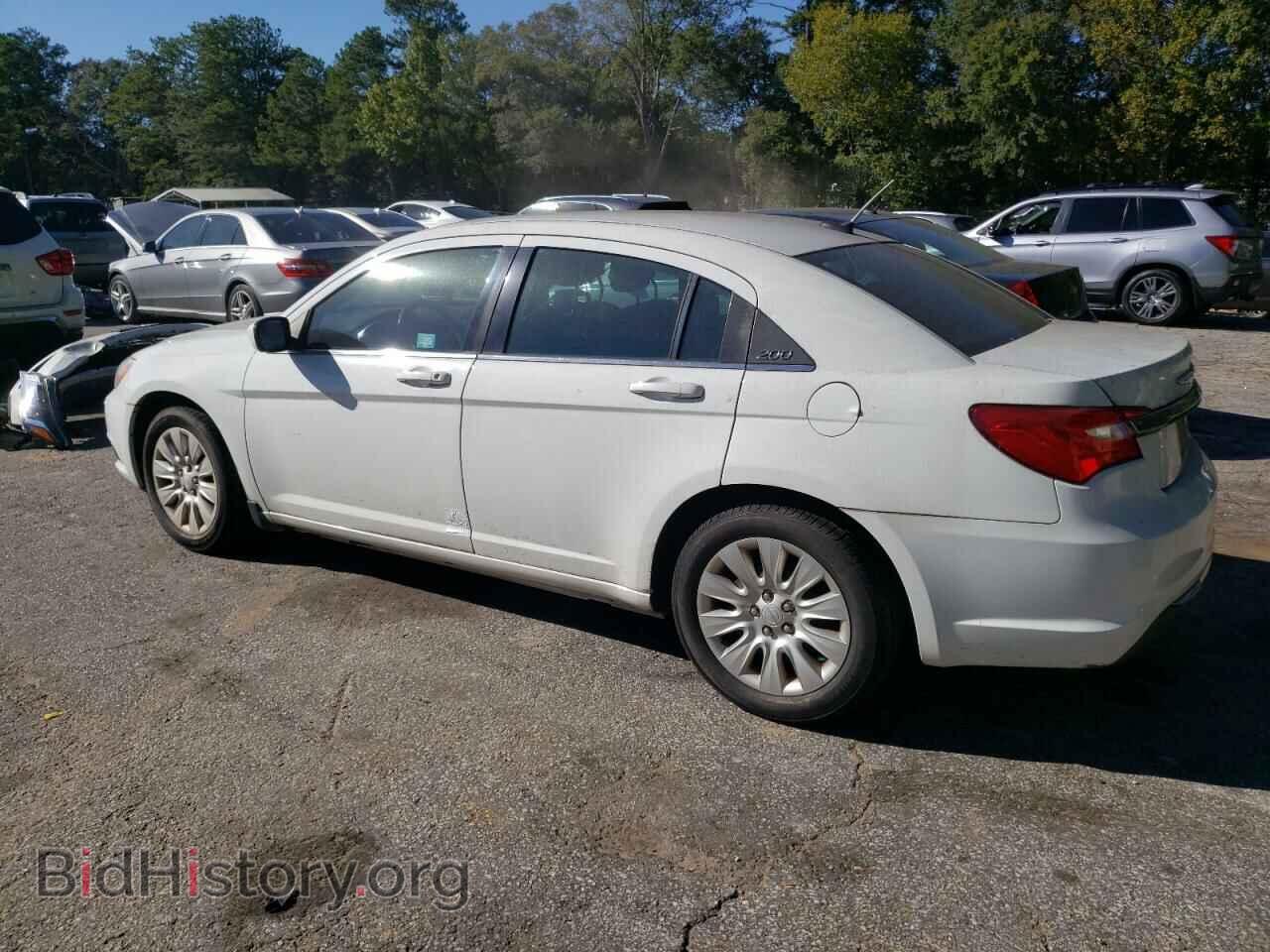 2014 CHRYSLER 200 - VIN: 1C3CCBAB8EN195277 - Фото 2