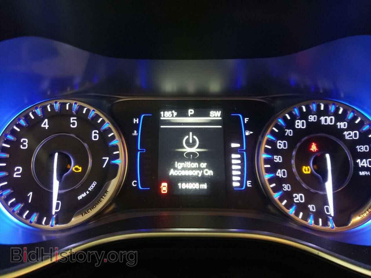 2015 CHRYSLER 200 - VIN: 1C3CCCABXFN570111 - Фото 9
