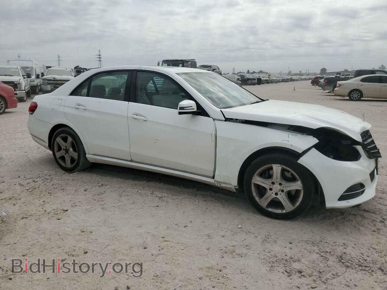 2014 MERCEDES-BENZ E-CLASS - VIN: WDDHF5KB7EA856142 - Фото 4