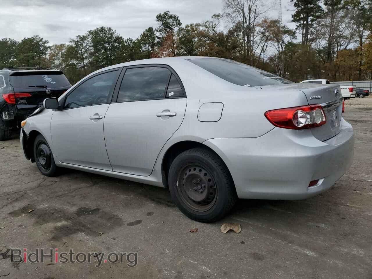 2011 TOYOTA COROLLA - VIN: 2T1BU4EEXBC721203 - Фото 2