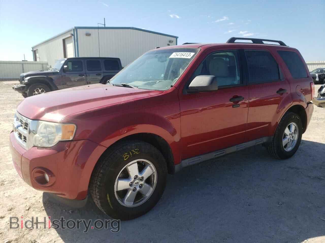 Фотография 1FMCU0D7XAKB78556 - FORD ESCAPE 2010
