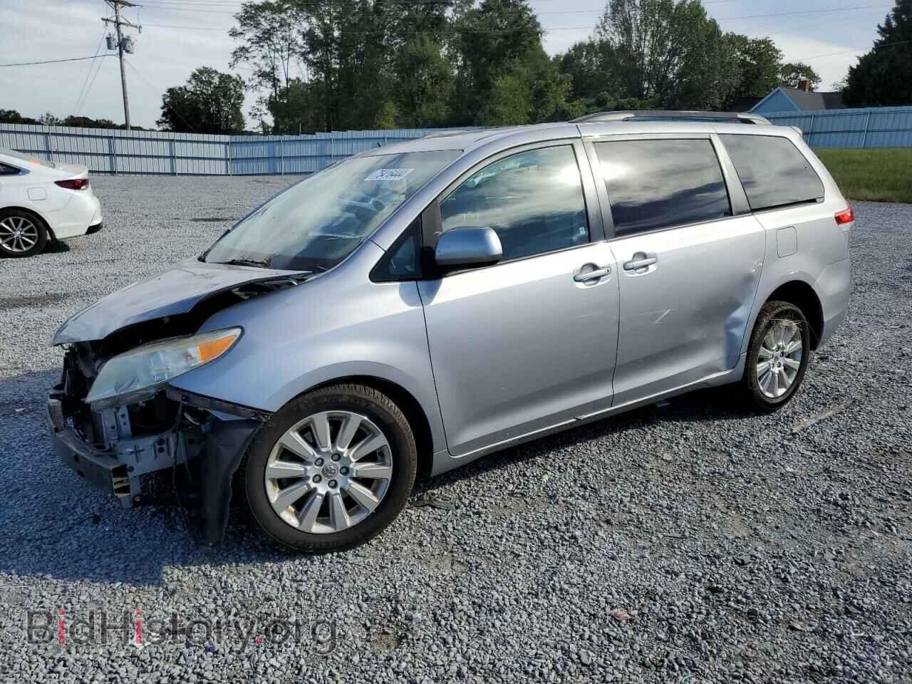Photo 5TDDK3DC2CS044715 - TOYOTA All Models 2012