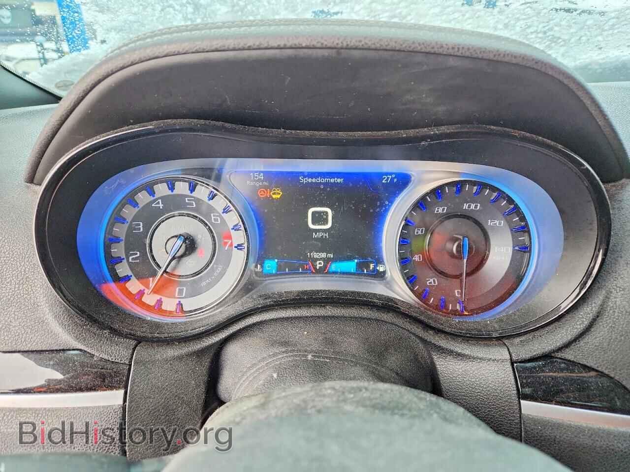 2017 CHRYSLER 300 - VIN: 2C3CCAGG9HH612870 - Фото 9
