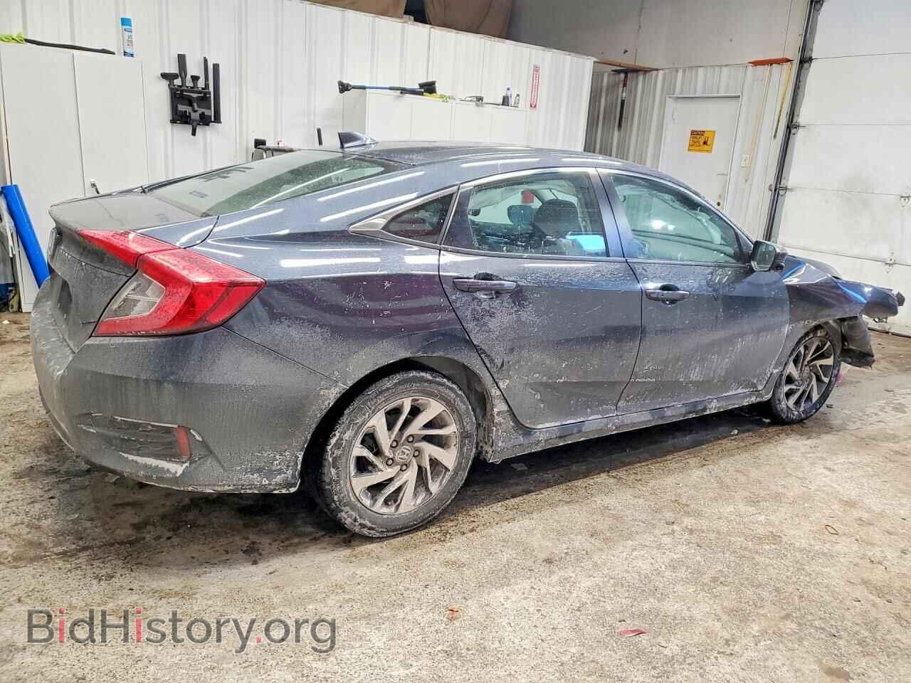 2018 HONDA CIVIC - VIN: 2HGFC2F74JH585228 - Фото 3