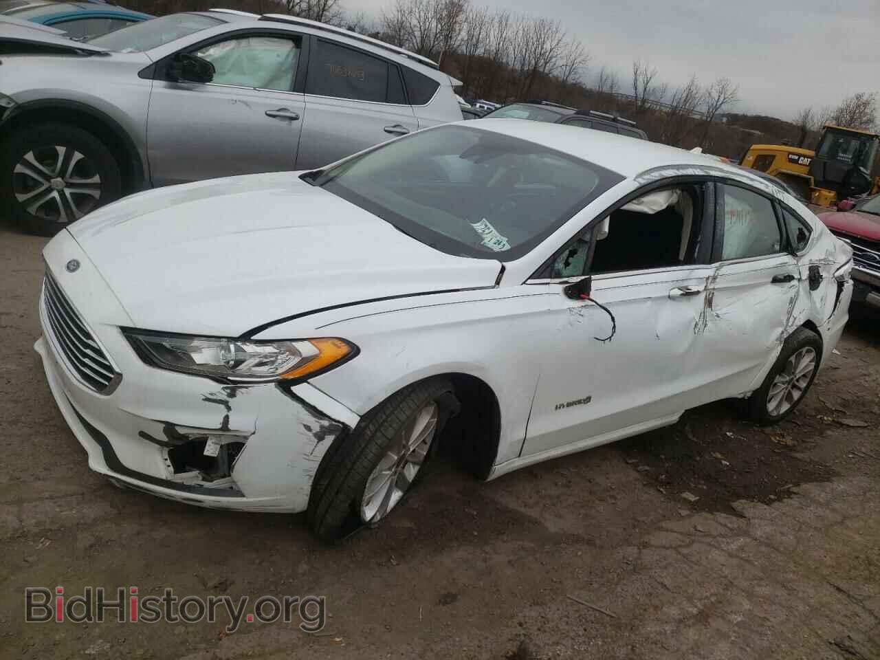 Фотография 3FA6P0LU7KR208664 - FORD FUSION 2019