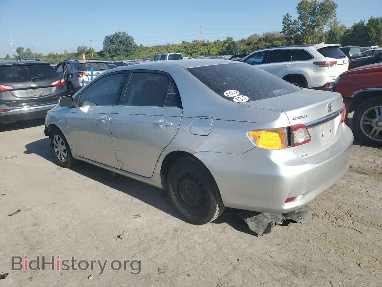 2011 TOYOTA COROLLA - VIN: 2T1BU4EE0BC556052 - Фото 2