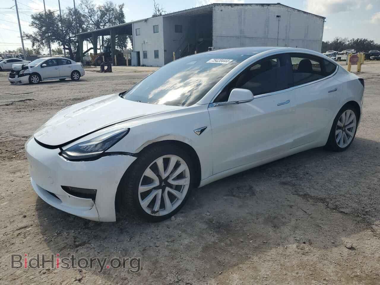 Фотография 5YJ3E1EB0JF134279 - TESLA MODEL 3 2018
