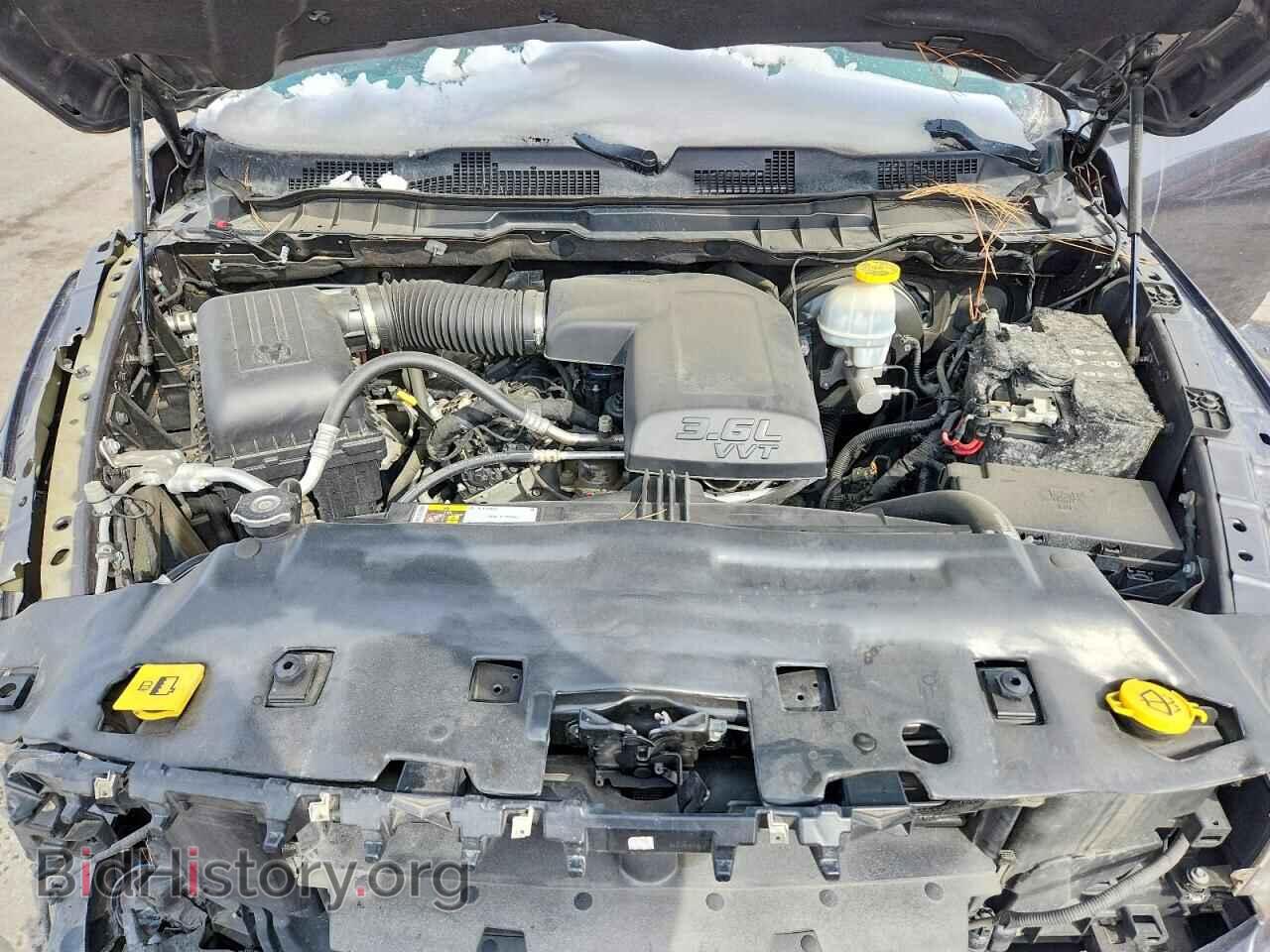 2018 RAM 1500 - VIN: 1C6RR6FG3JS252052 - Фото 11
