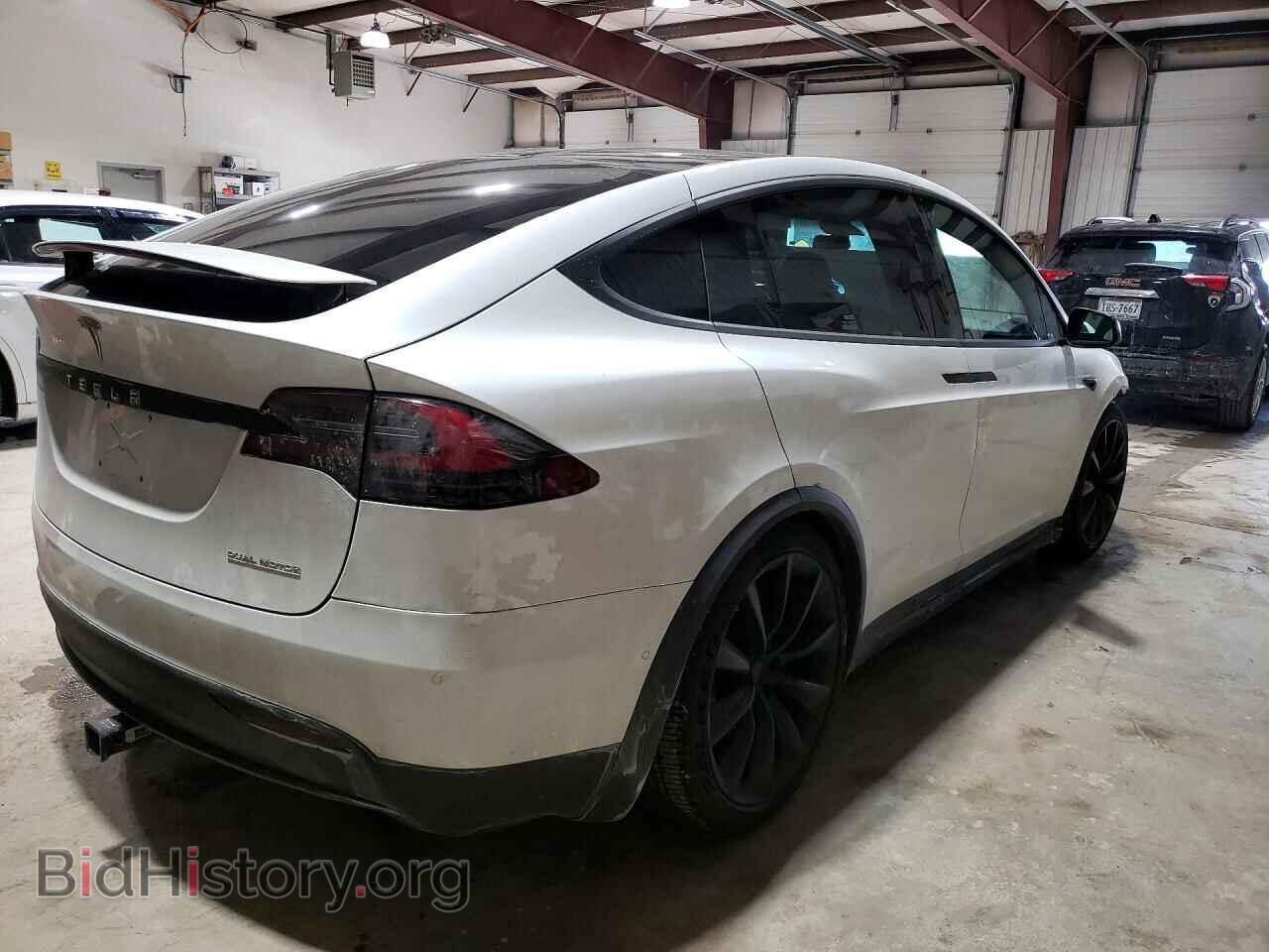 2019 TESLA MODEL X - VIN: 5YJXCAE41KF195943 - Фото 3