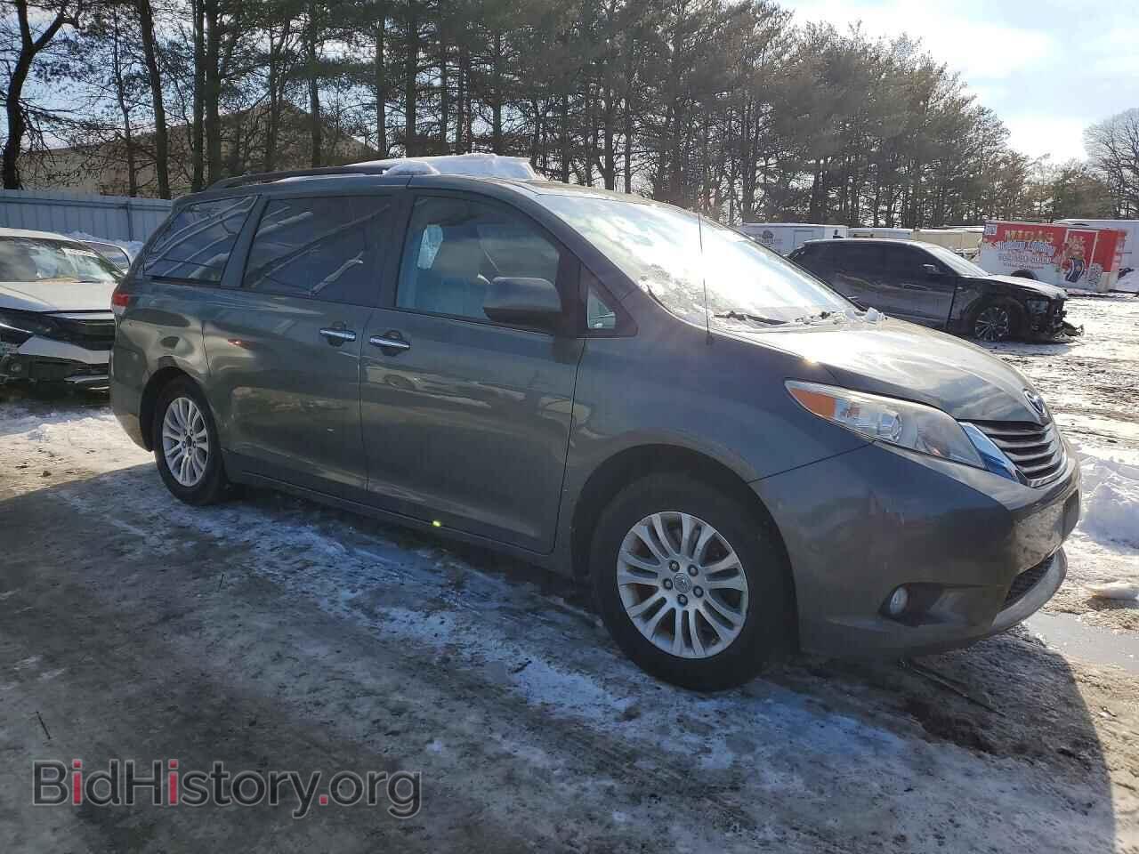 2014 TOYOTA All Models - VIN: 5TDYK3DC2ES410046 - Photo 4