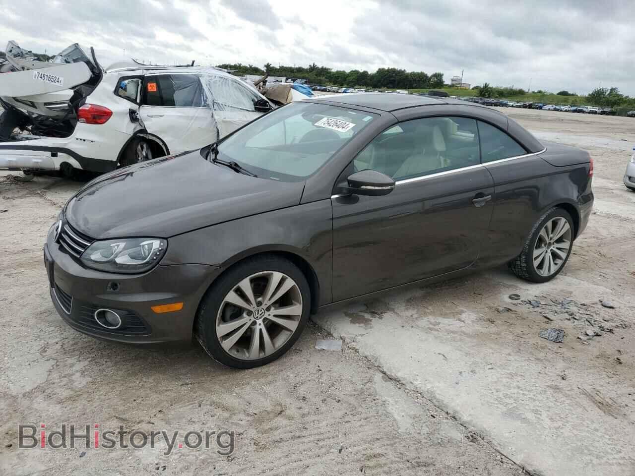 Photo WVWFW8AH1DV002814 - VOLKSWAGEN EOS 2013