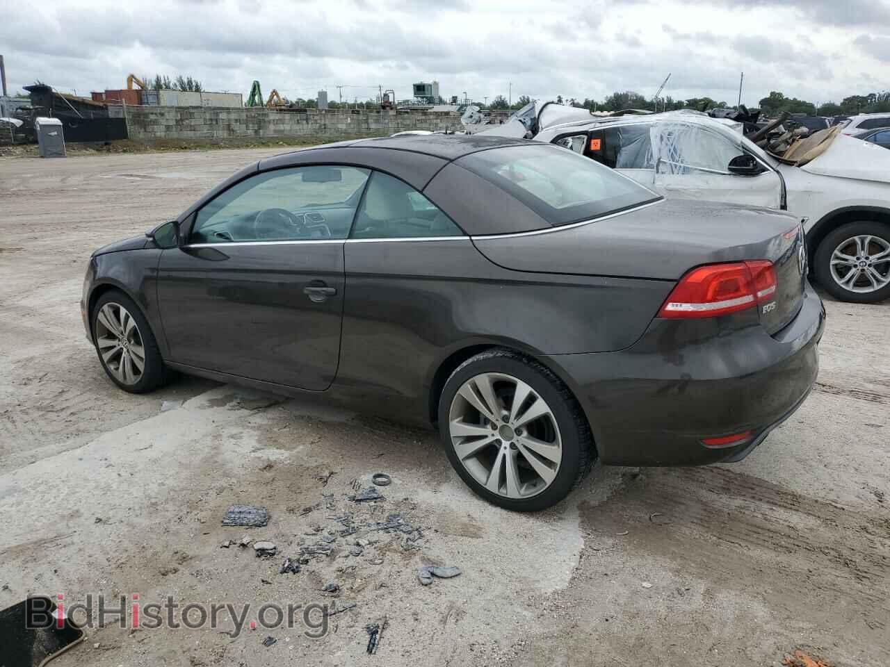 2013 VOLKSWAGEN EOS - VIN: WVWFW8AH1DV002814 - Фото 2