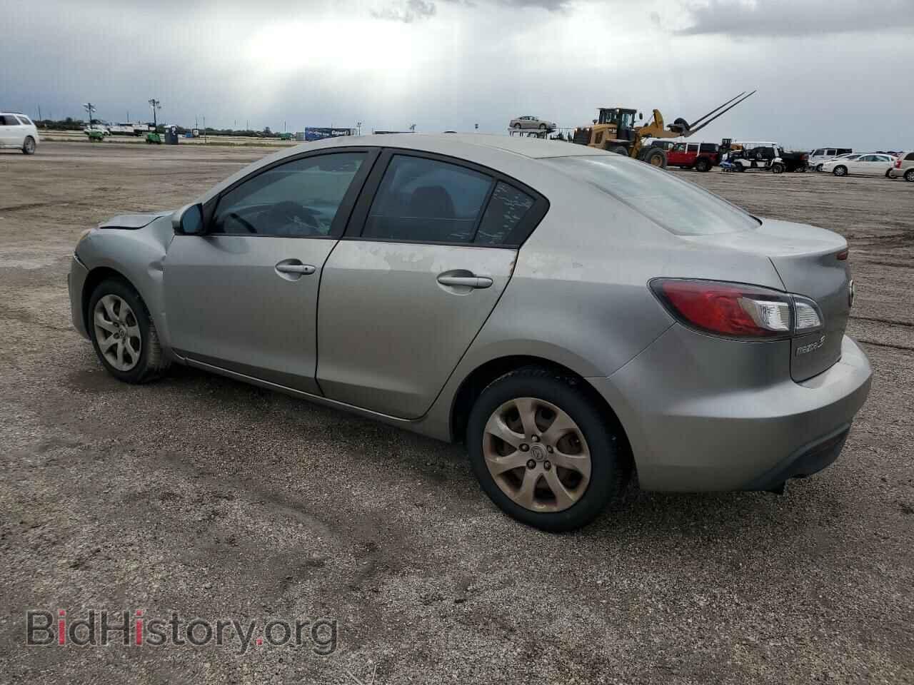 2010 MAZDA 3 - VIN: JM1BL1SFXA1321742 - Фото 2