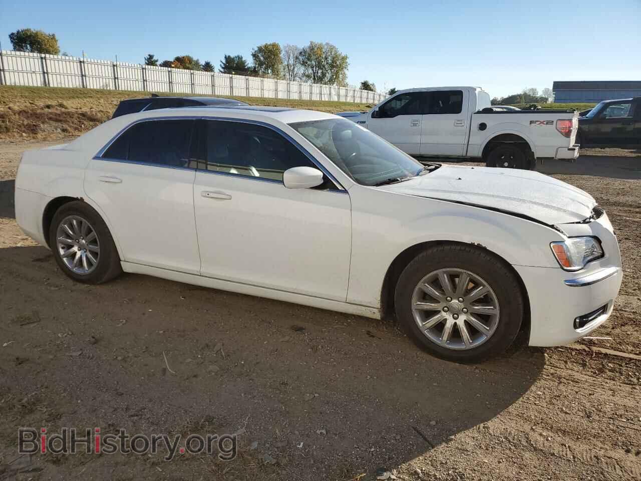 2013 CHRYSLER 300 - VIN: 2C3CCAAGXDH714696 - Фото 4