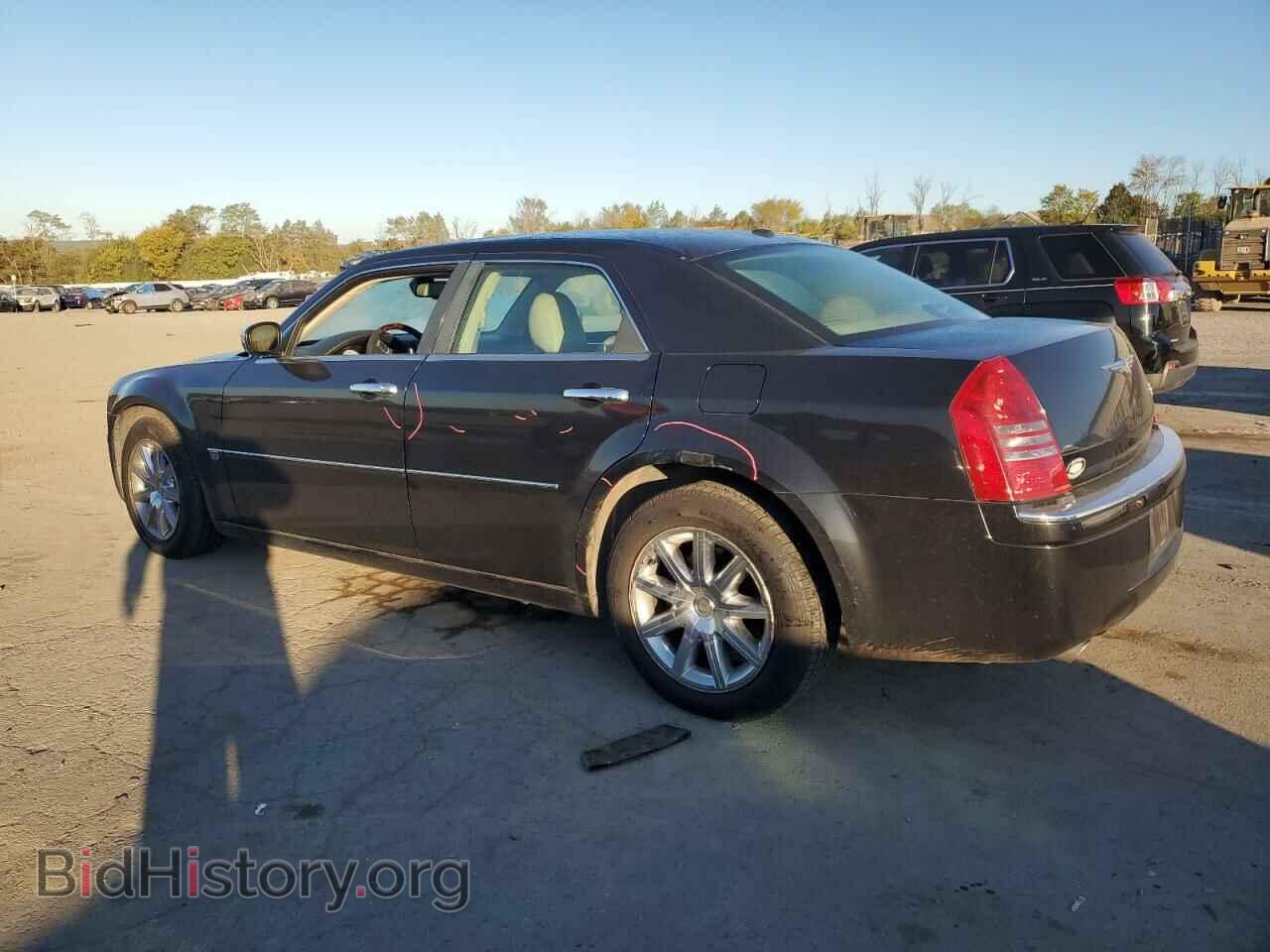 2007 CHRYSLER 300 - VIN: 2C3KA63H87H741663 - Фото 2