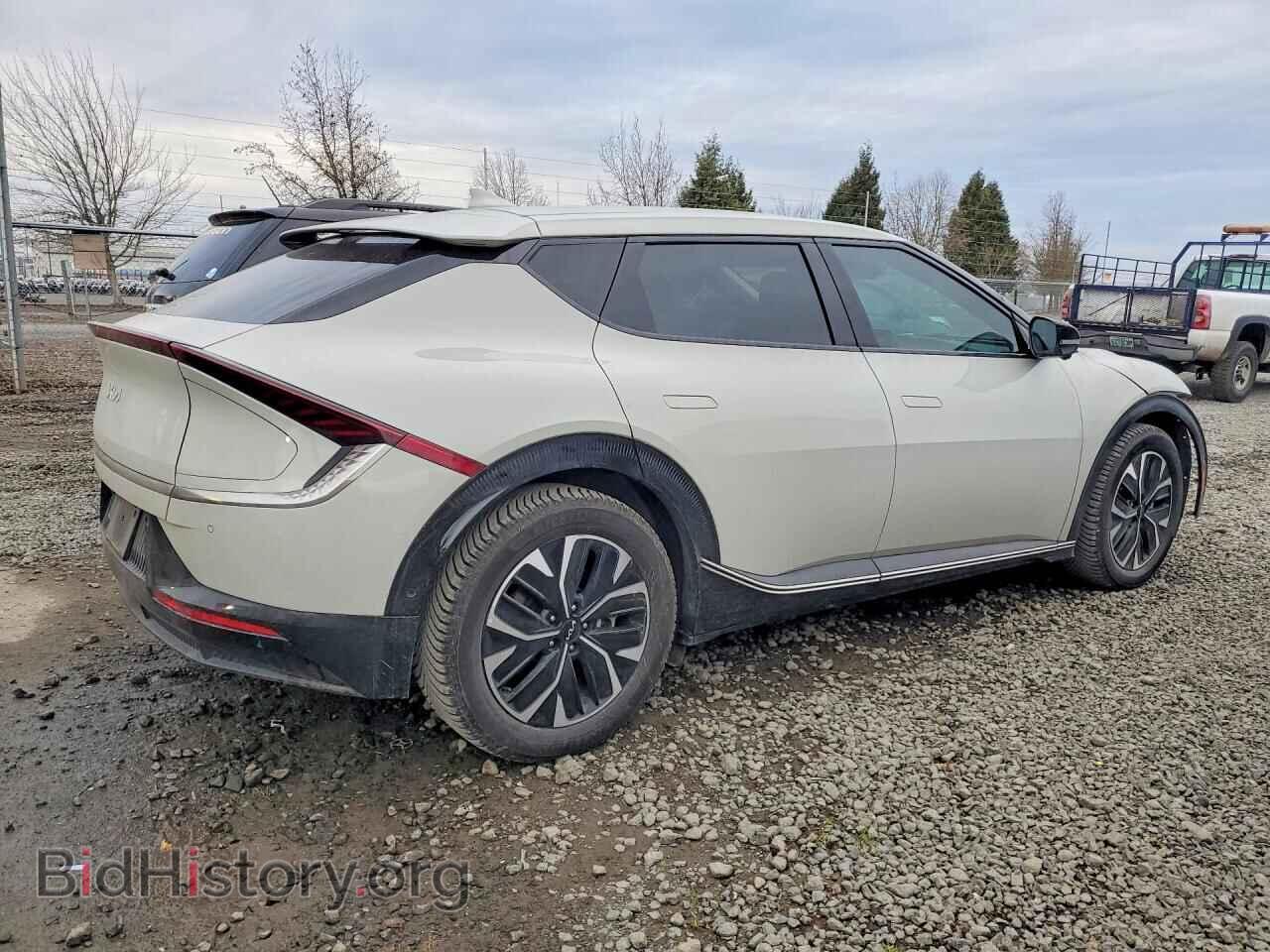 2022 KIA EV6 LIGHT - VIN: KNDC3DLC0N5084610 - Photo 3