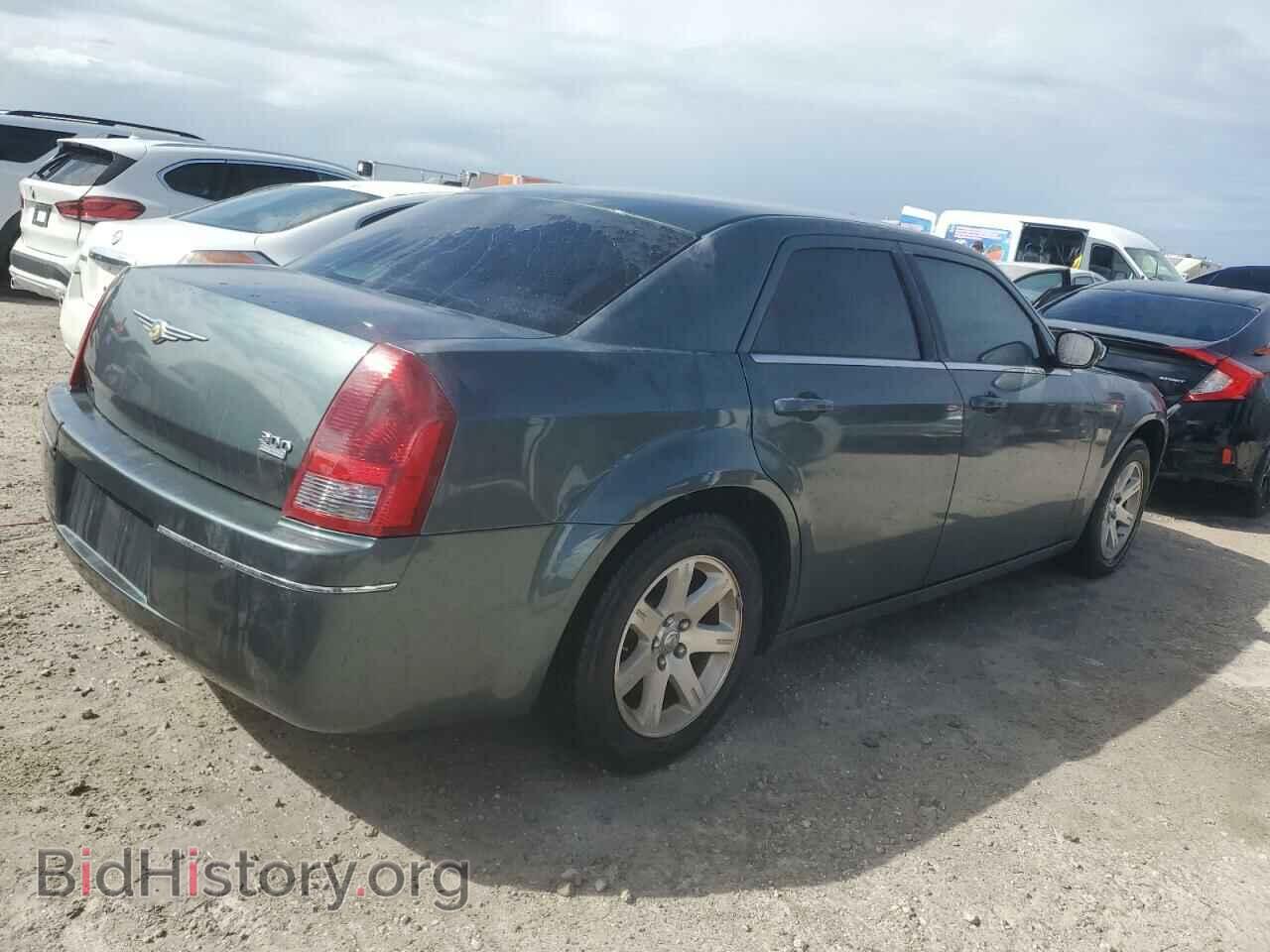 2006 CHRYSLER 300 - VIN: 2C3KA53G46H399404 - Фото 3