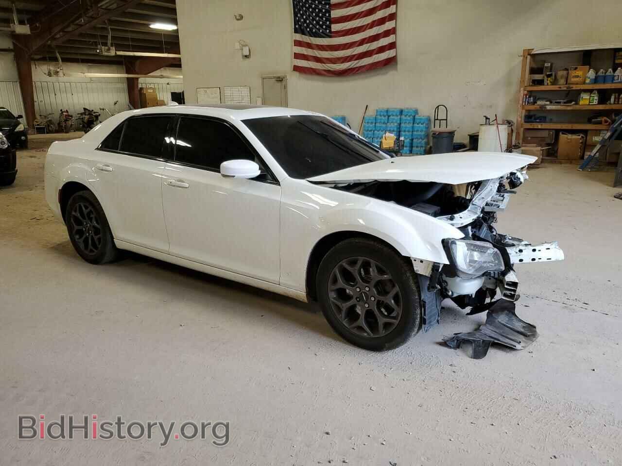2017 CHRYSLER 300 - VIN: 2C3CCAGG5HH648281 - Фото 4
