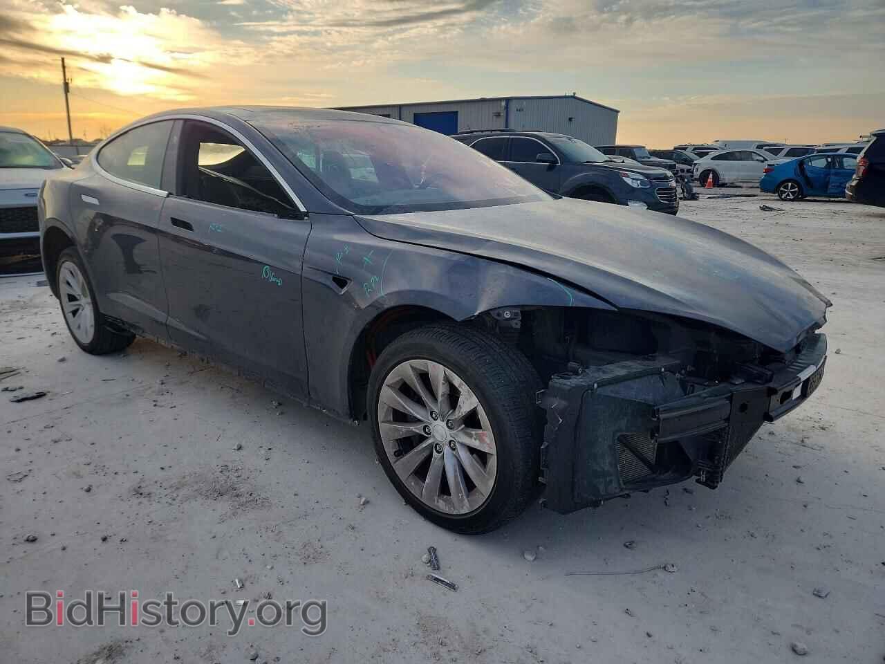 2017 TESLA MODEL S - VIN: 5YJSA1E2XHF229272 - Фото 4