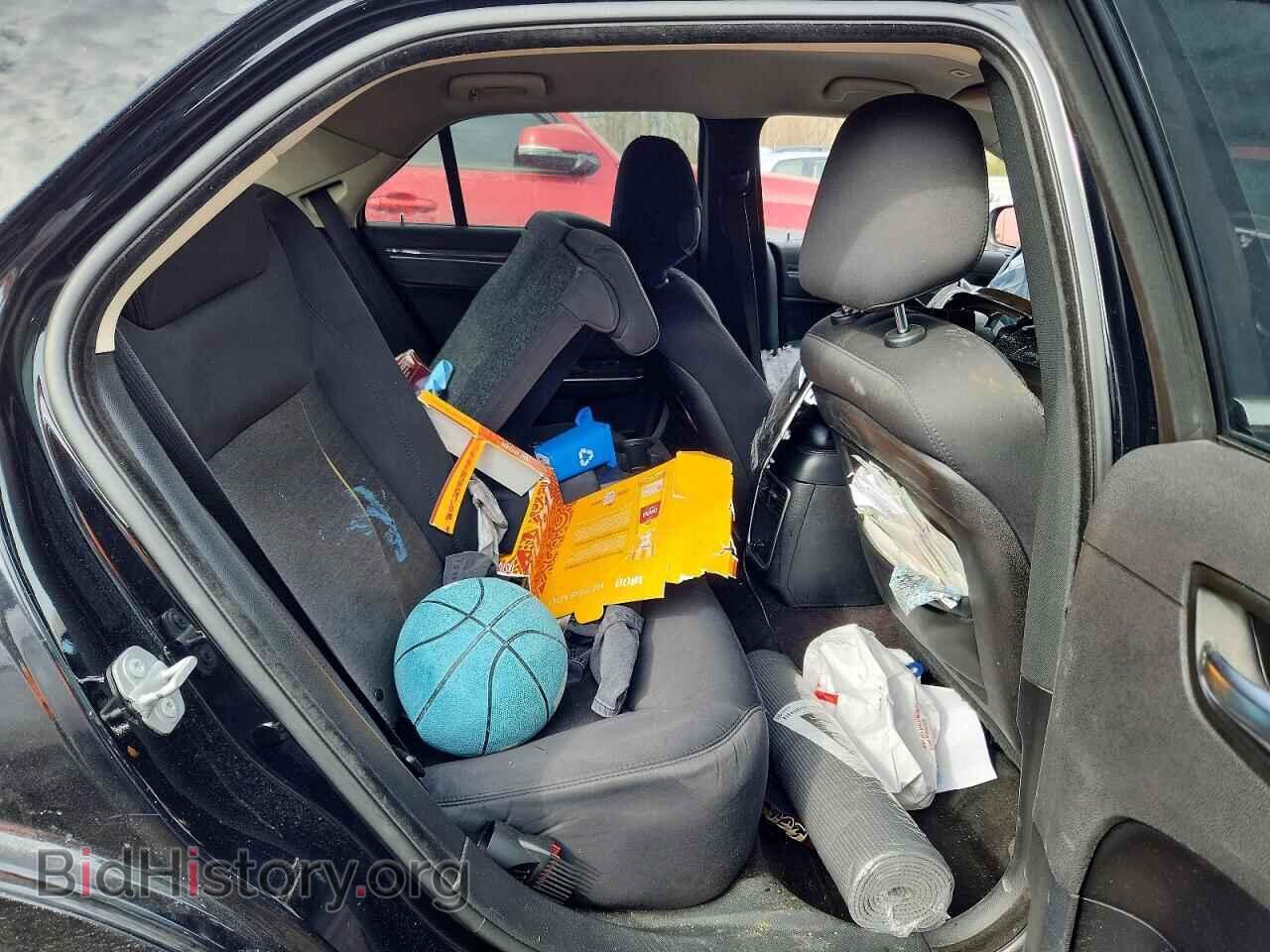 2018 CHRYSLER 300 - VIN: 2C3CCAAG9JH308582 - Фото 10