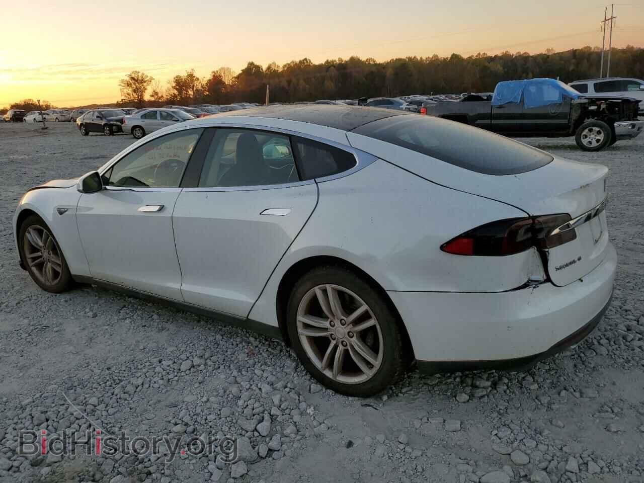 2014 TESLA MODEL S - VIN: 5YJSA1S15EFP47023 - Photo 2
