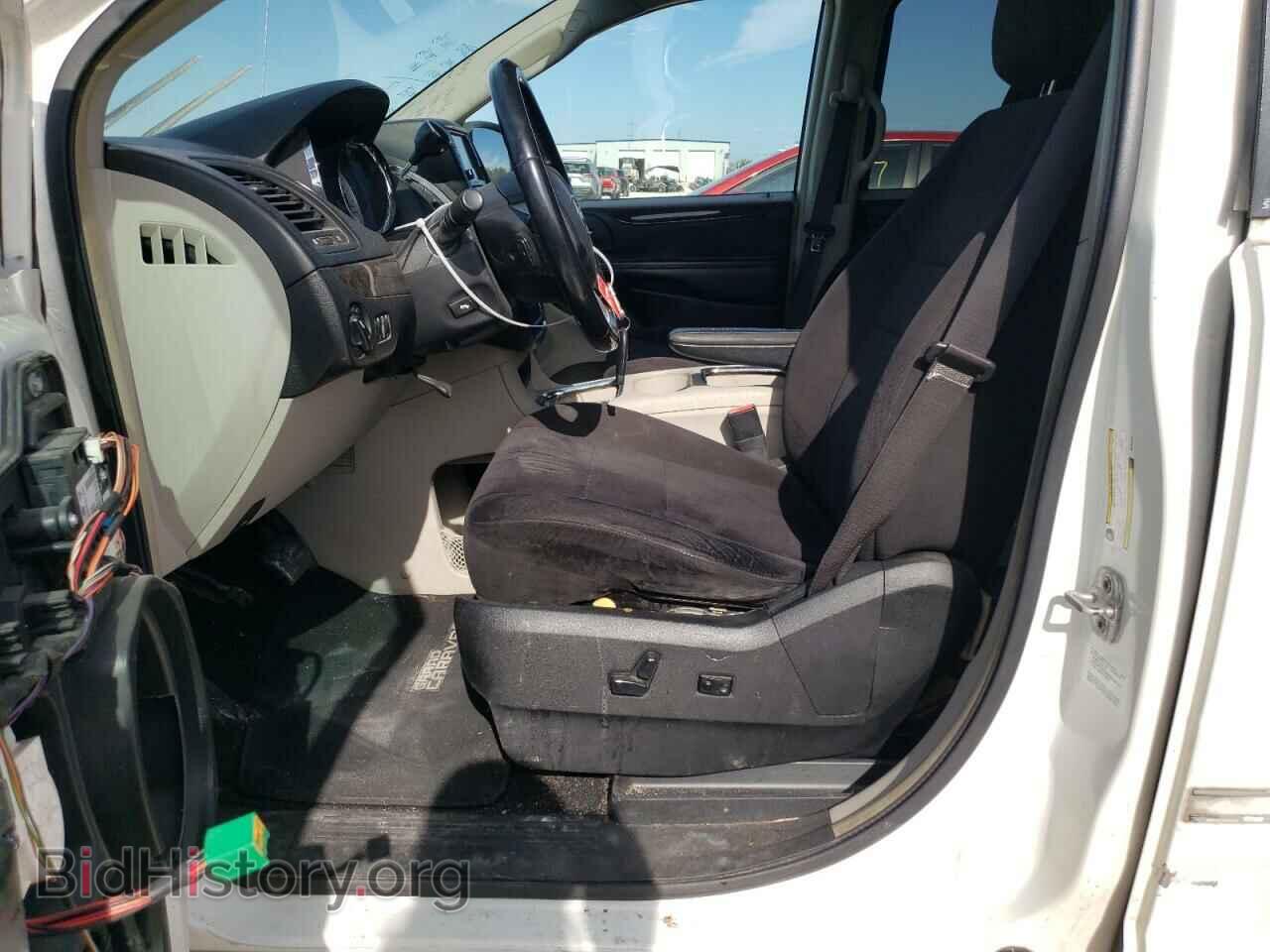 2011 DODGE CARAVAN - VIN: 2D4RN5DG7BR679337 - Фото 7