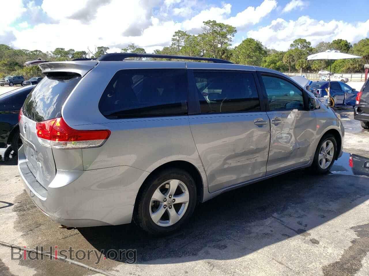 2012 TOYOTA All Models - VIN: 5TDKK3DC7CS213277 - Фото 3
