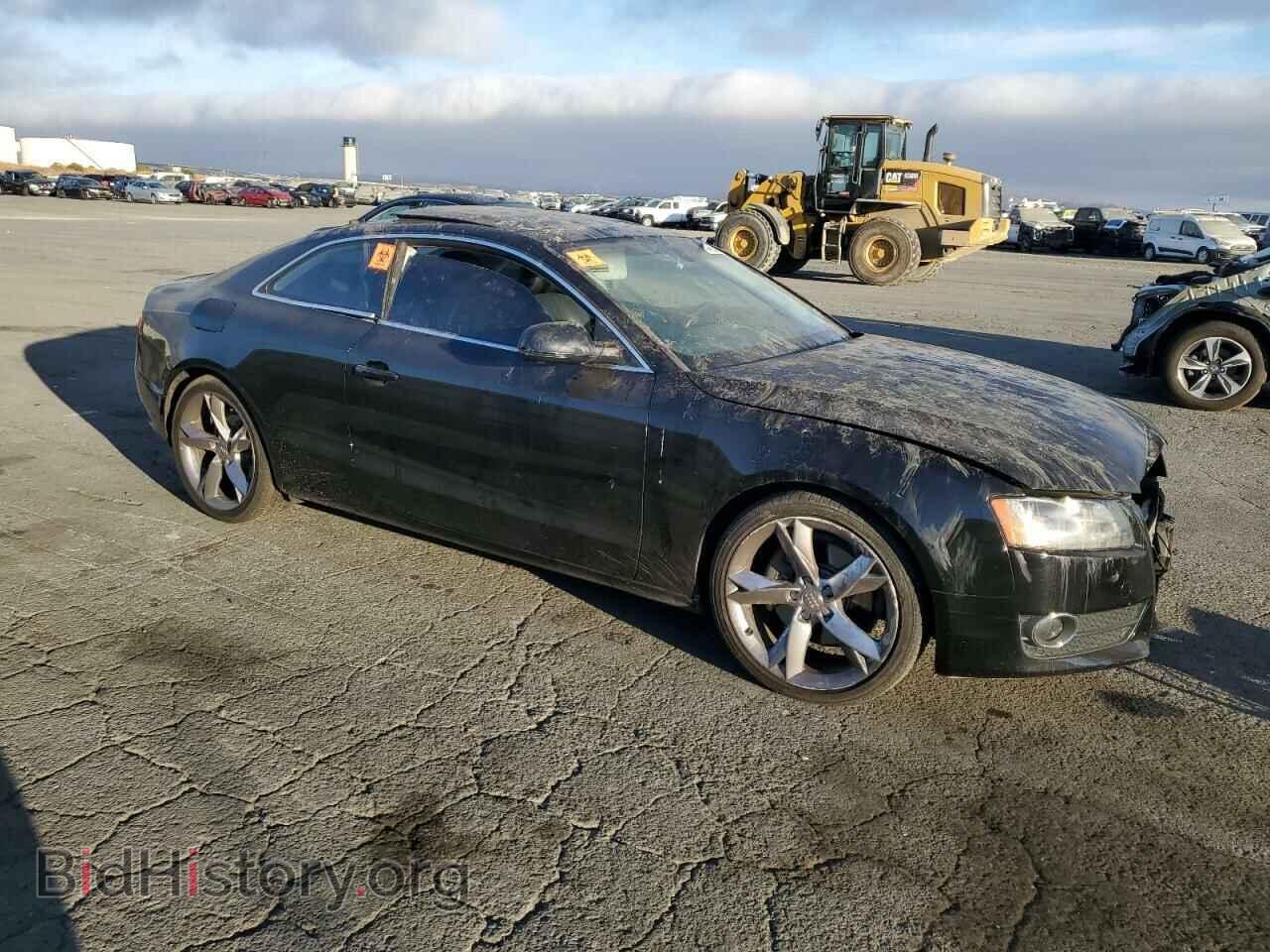2011 AUDI A5 - VIN: WAULFAFR4BA083532 - Фото 4