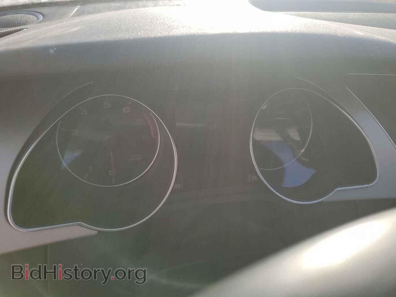 2011 AUDI A5 - VIN: WAULFAFR4BA083532 - Фото 9