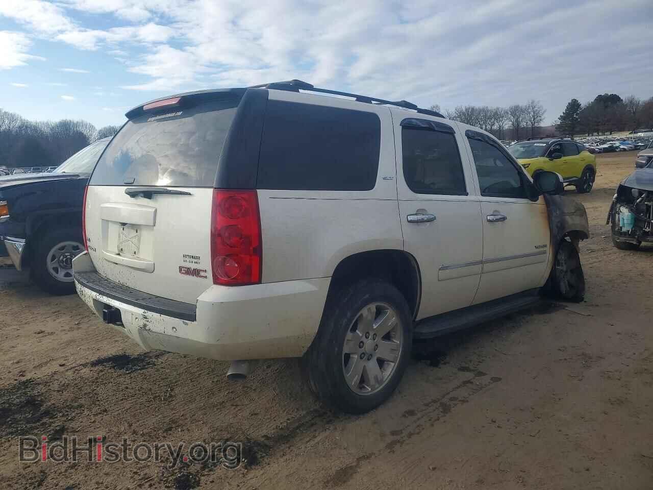 2011 GMC YUKON - VIN: 1GKS1CE02BR248124 - Фото 3