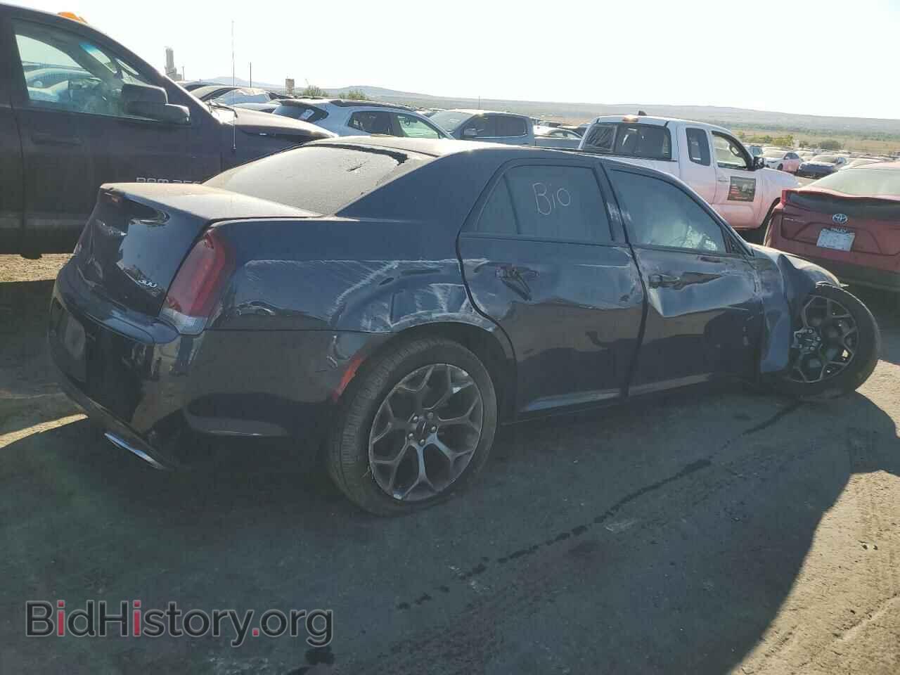 2015 CHRYSLER 300 - VIN: 2C3CCABG4FH781179 - Фото 3
